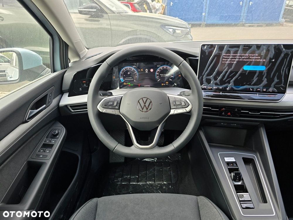 Volkswagen Golf - 15