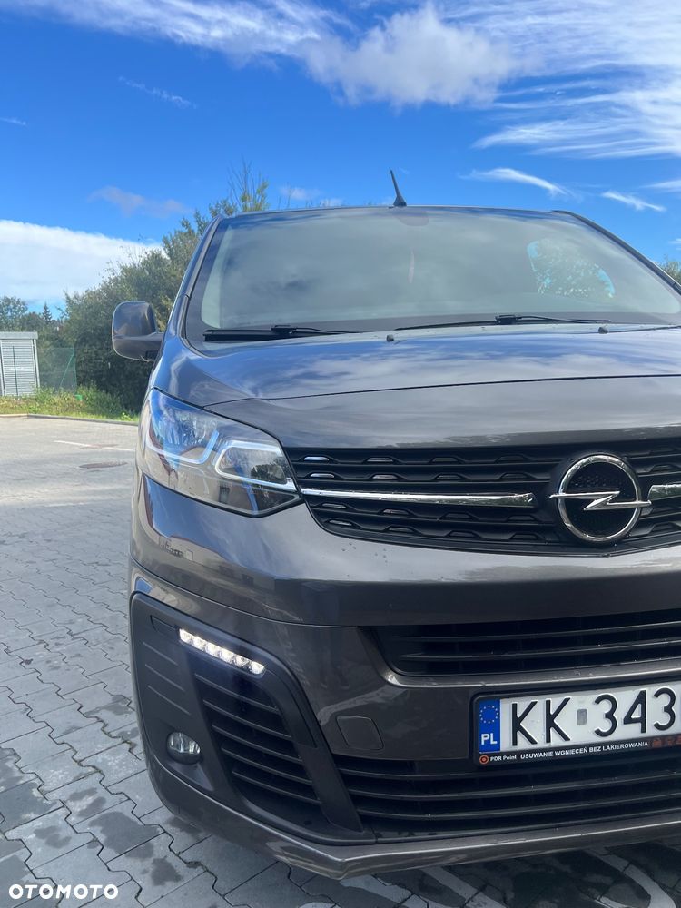 Opel Vivaro C - 14