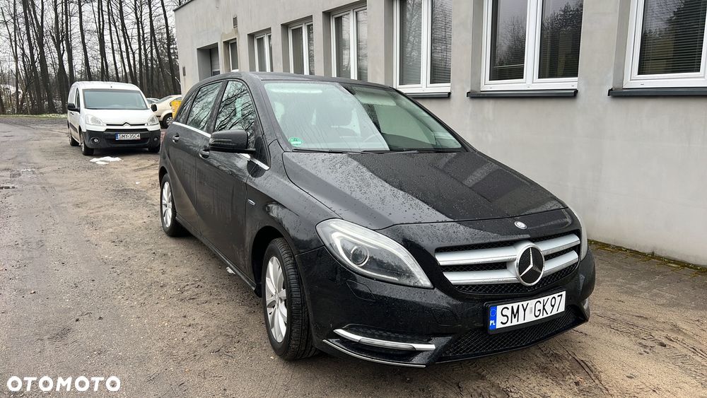 Mercedes-Benz Klasa B 180 CDI (BlueEFFICIENCY) - 8