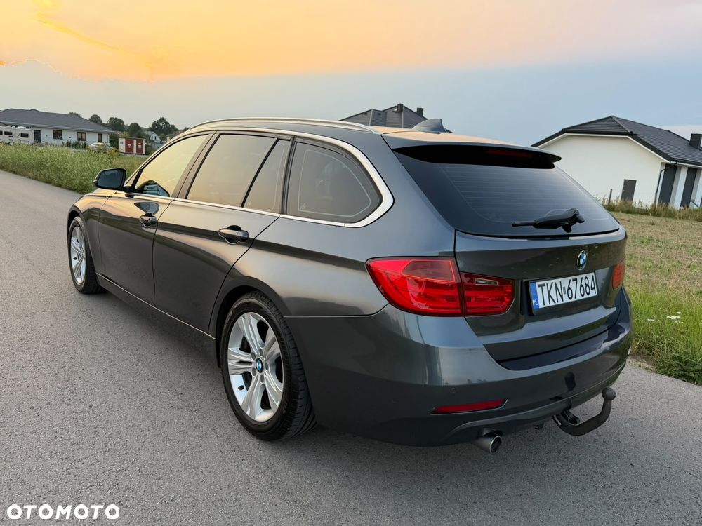 BMW Seria 3 320d Luxury Line - 9