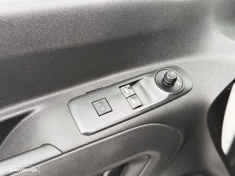 Peugeot Partner 1.5BlueHDI Longa - 6