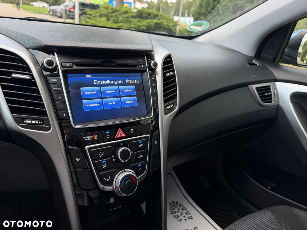 Hyundai i30 1.4 Fifa World Cup Edition - 37