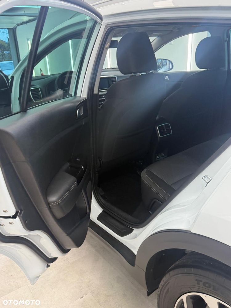 Kia Sportage - 14