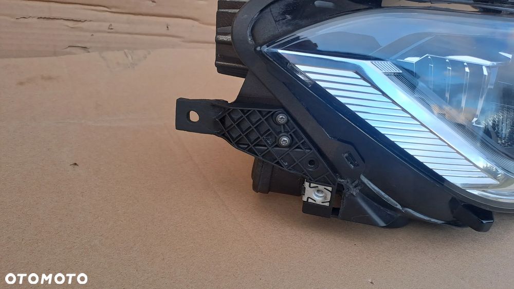 VW T-CROSS 2GM941036B FULL LED PRAWA LAMPA PRZEDNIA UŻYWANA - 7