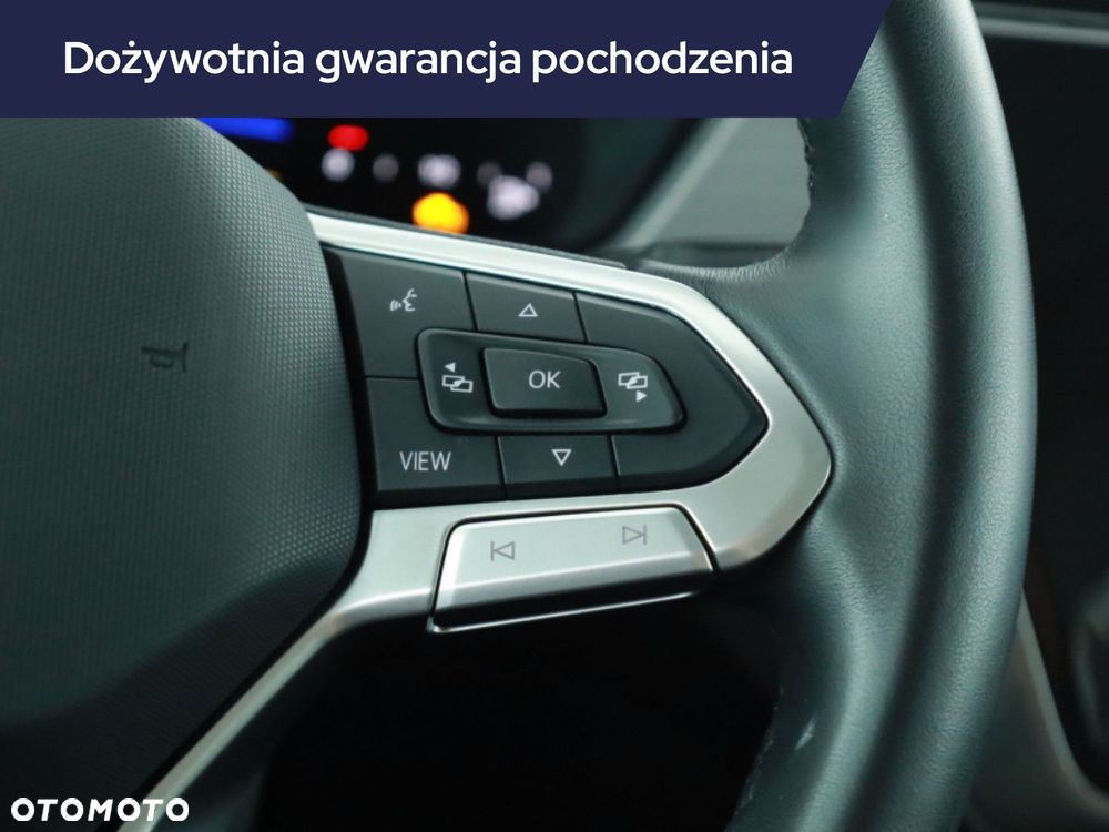 Volkswagen Touran - 17