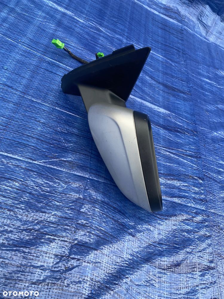 LUSTERKO LEWE LEWY PRZÓD EUROPA CZUJNIK MARTWEGO POLA VOLVO S60 II V60  ELEKTRYCZNE 16 PIN+2 PIN - 1