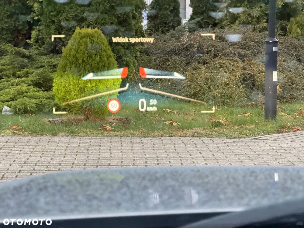 BMW X1 sDrive18d Business Edition sport - 25