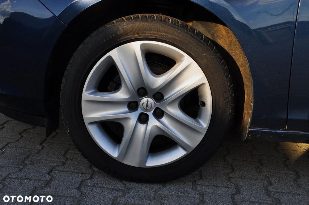 Opel Astra 1.4 Turbo Style - 33
