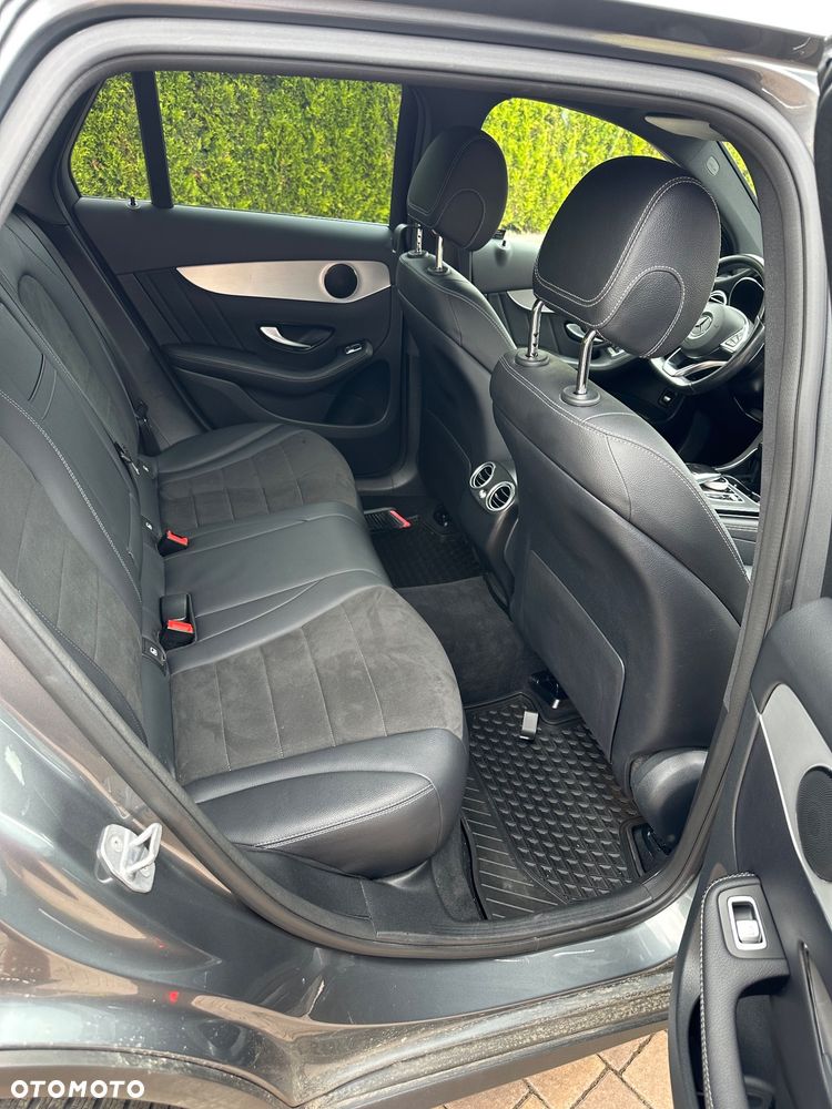 Mercedes-Benz GLC 250 4-Matic - 9