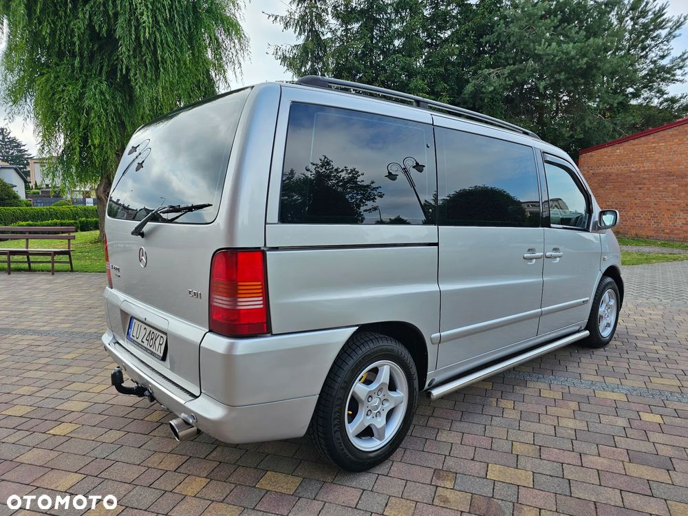 Mercedes-Benz Klasa V - 8