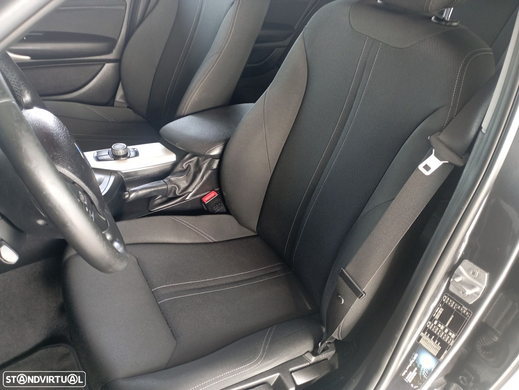 BMW 116 d Advantage Auto - 12