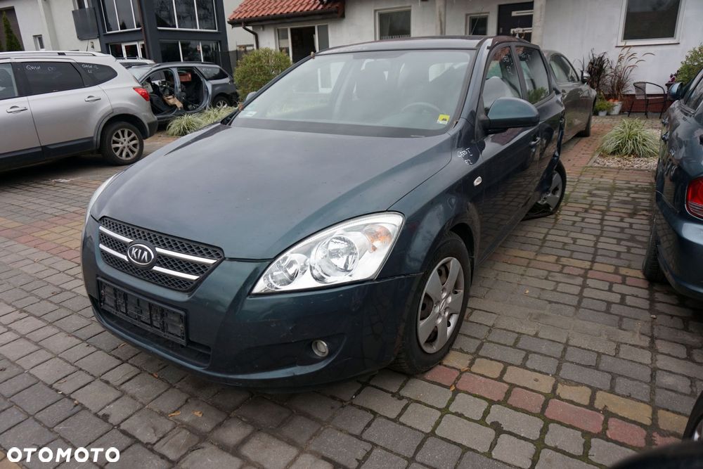 KIA CEED I 5D HB 2007 E2 1.6 CRDI D4FB 90KM S717 ZIELONY na części - 1