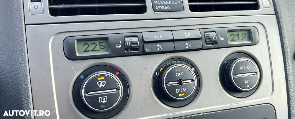 Volkswagen Touran 2.0 TDI DPF Cross - 7