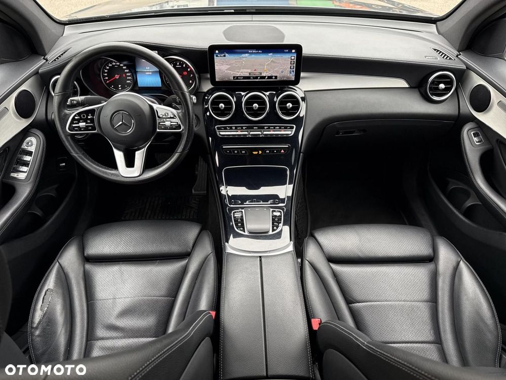 Mercedes-Benz GLC - 17