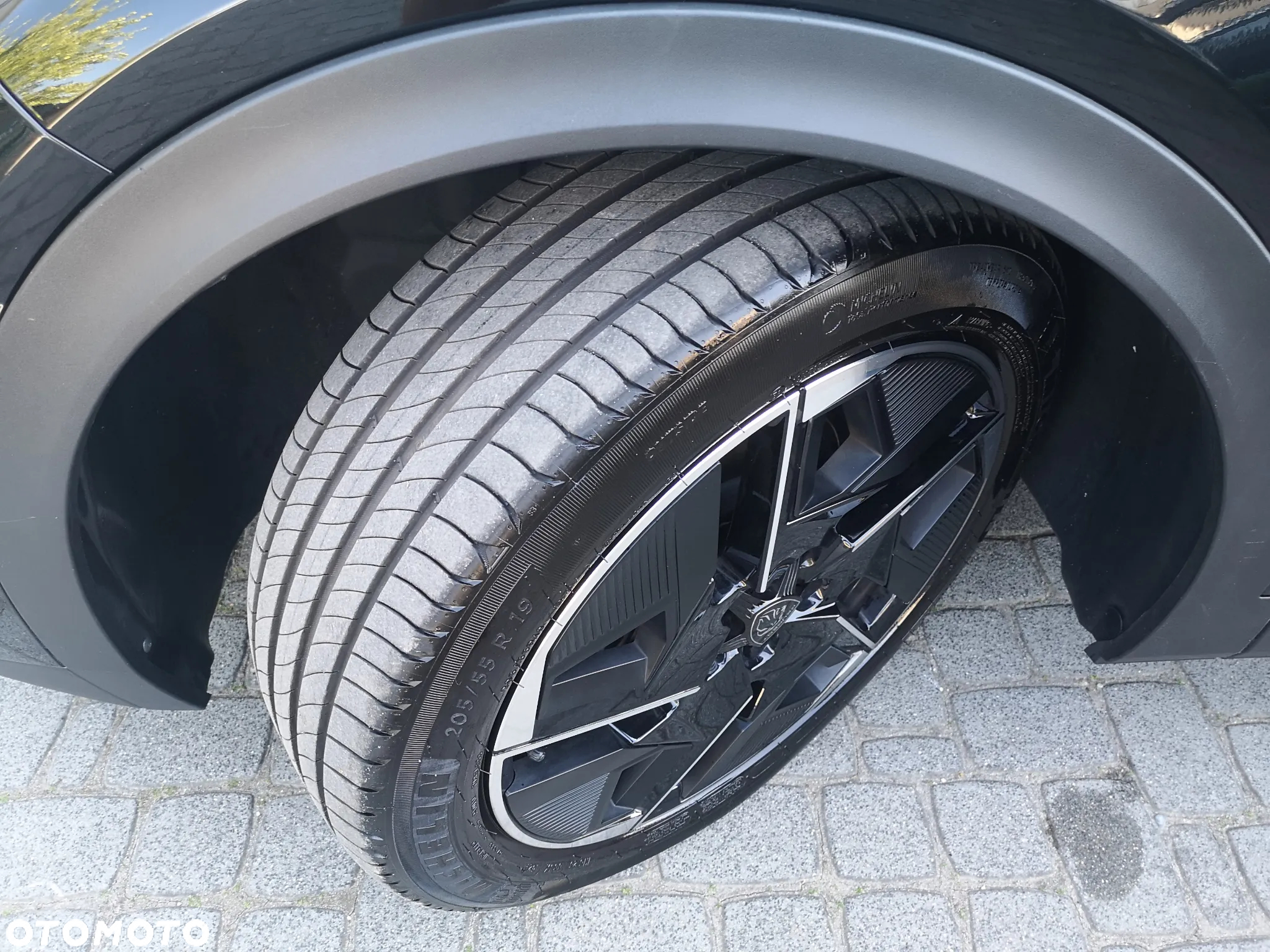 Peugeot 408 1.2 PureTech Allure S&S EAT8 - 29