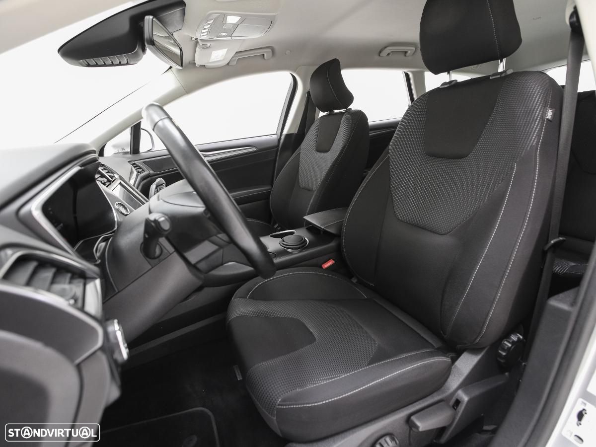 Ford Mondeo SW 2.0 HEV Titanium - 7
