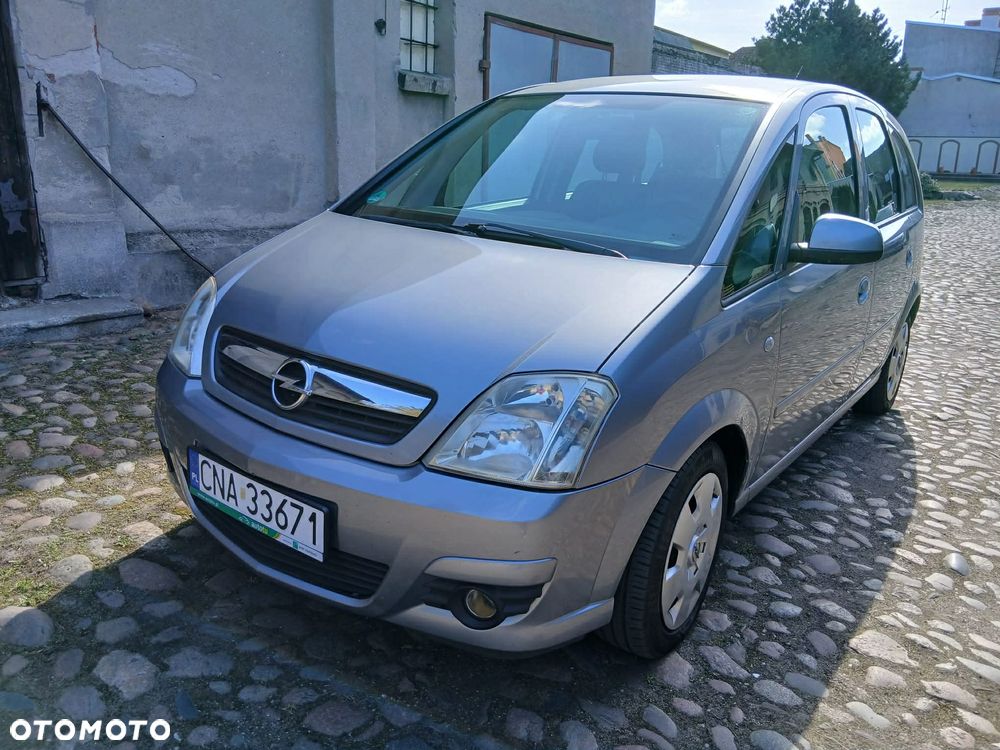 Opel Meriva 1.4 Essentia - 1