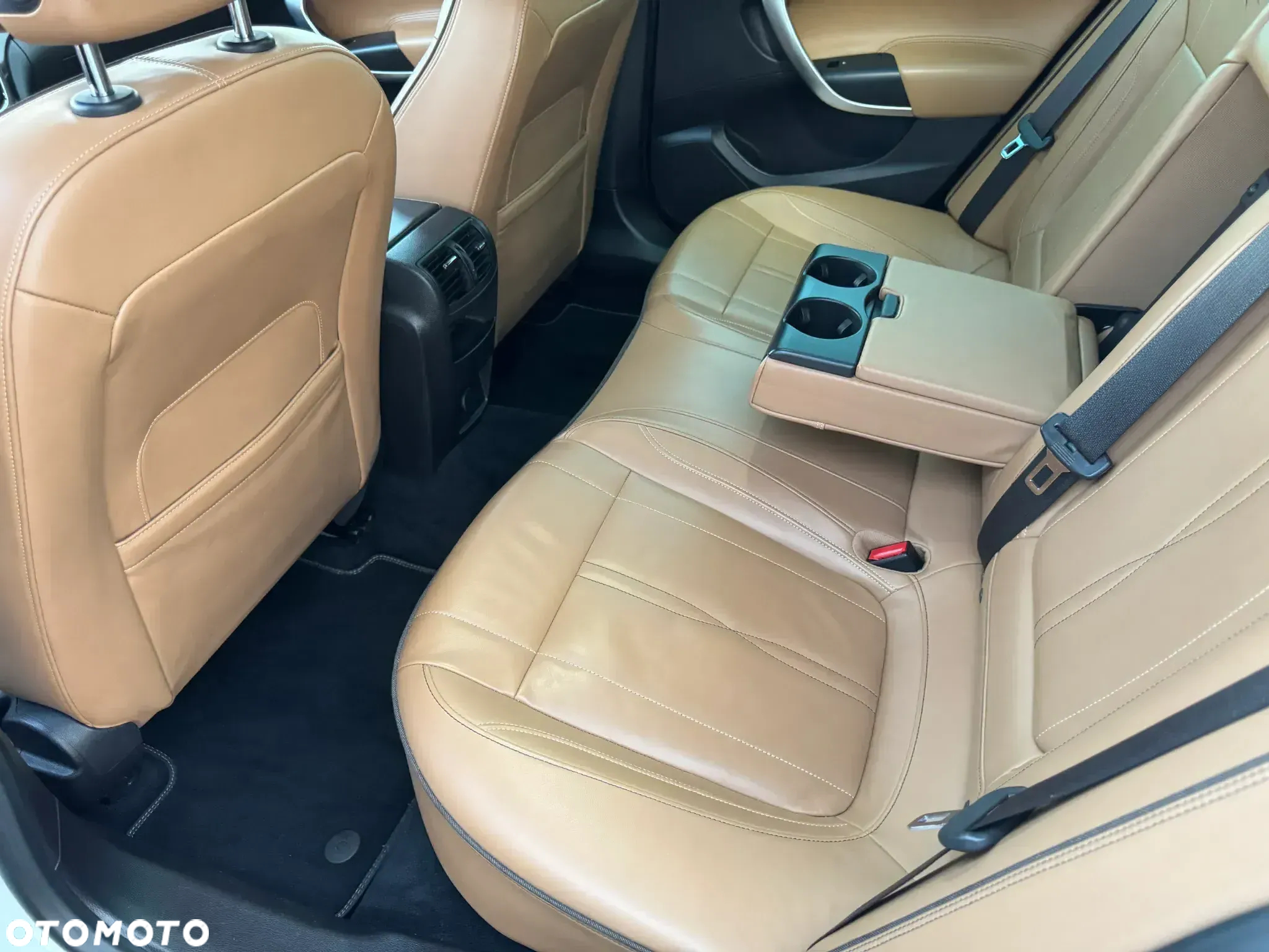 Opel Insignia - 30