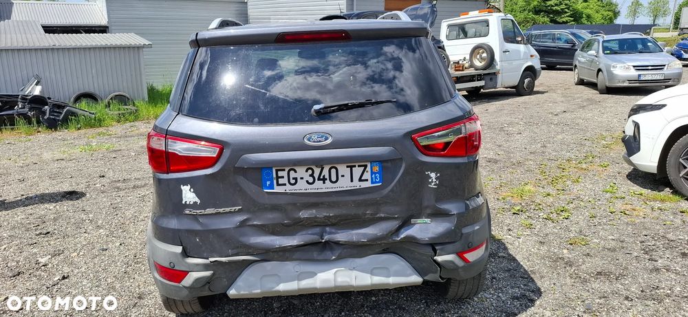 Ford EcoSport - 4