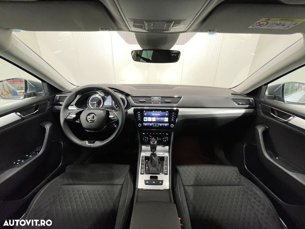 Skoda Superb 2.0 TDI DSG Ambition - 7