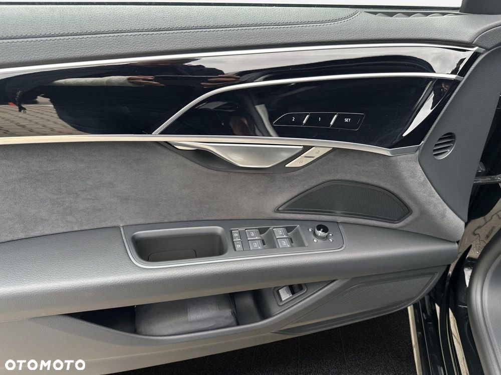 Audi A8 - 22