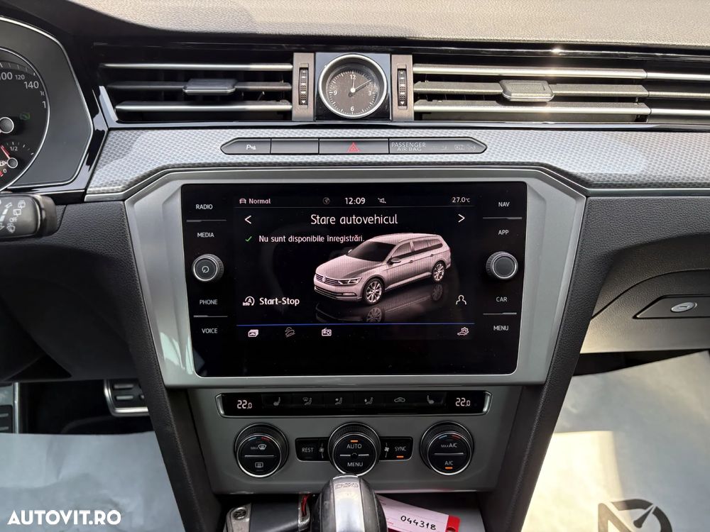 Volkswagen Passat - 20