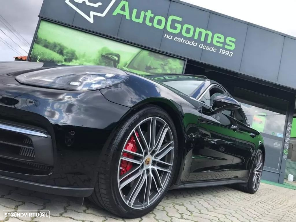 Porsche Panamera 4 S - 9