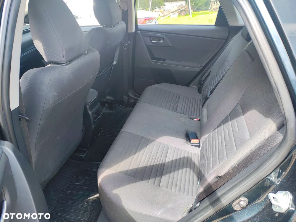 Toyota Auris 1.6 Comfort - 10