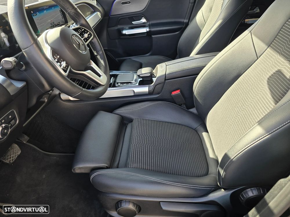 Mercedes-Benz GLB 180 d Progressive - 29