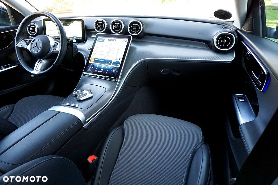 Mercedes-Benz Klasa C 220 d 9G-TRONIC - 24