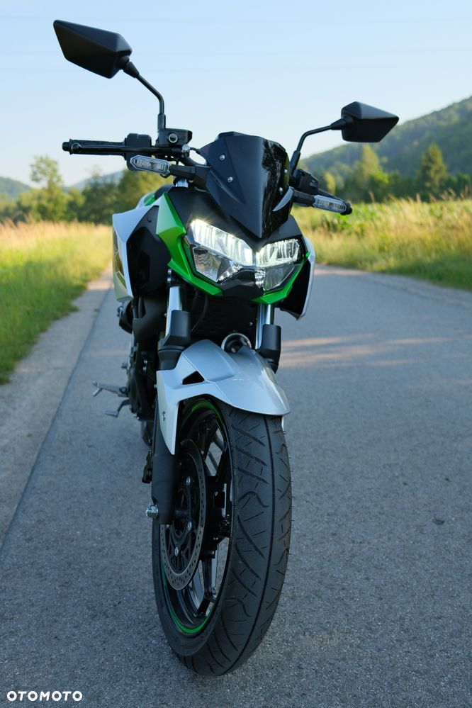 Kawasaki Z - 7