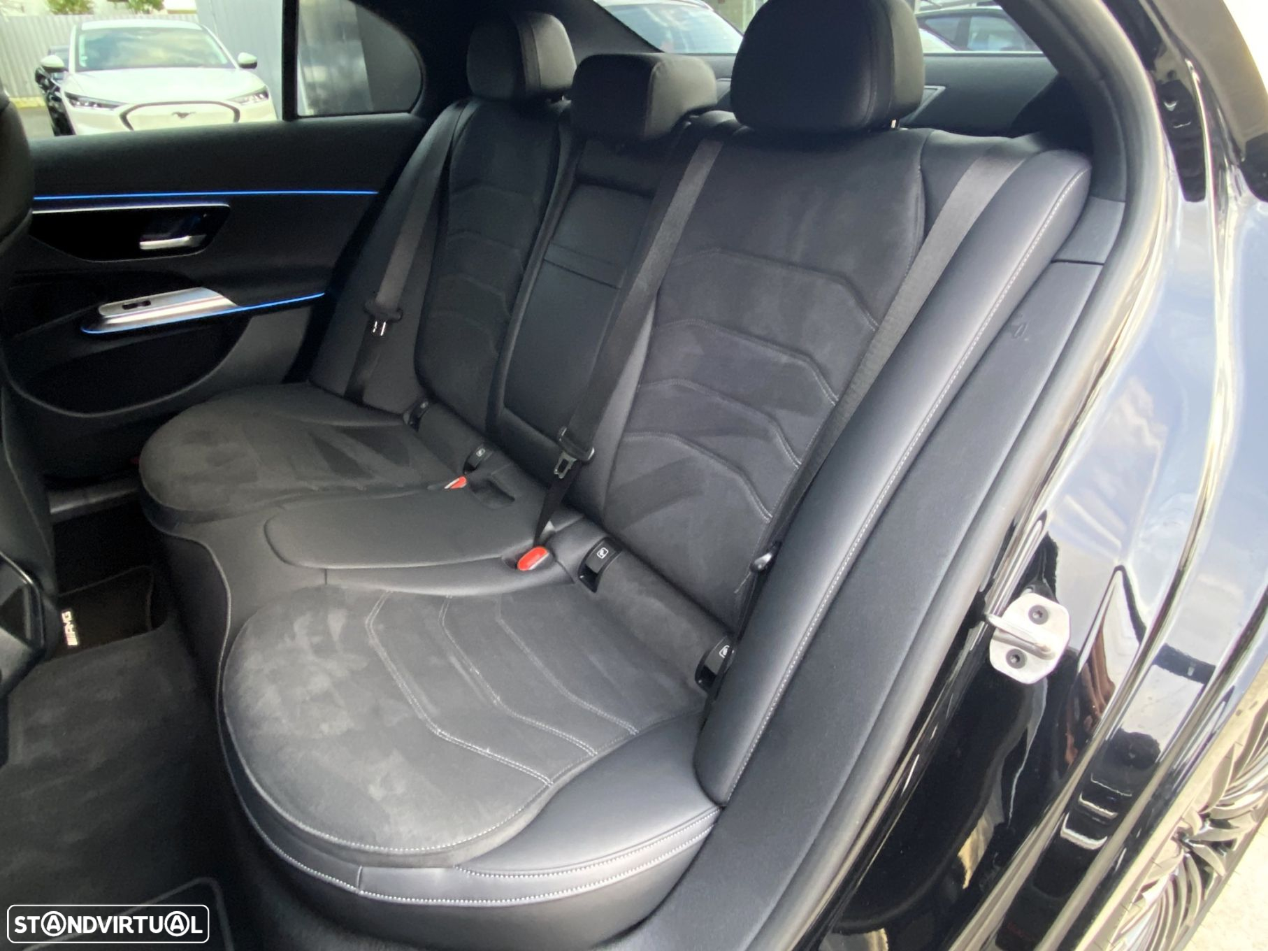 Mercedes-Benz E 300 de - 47