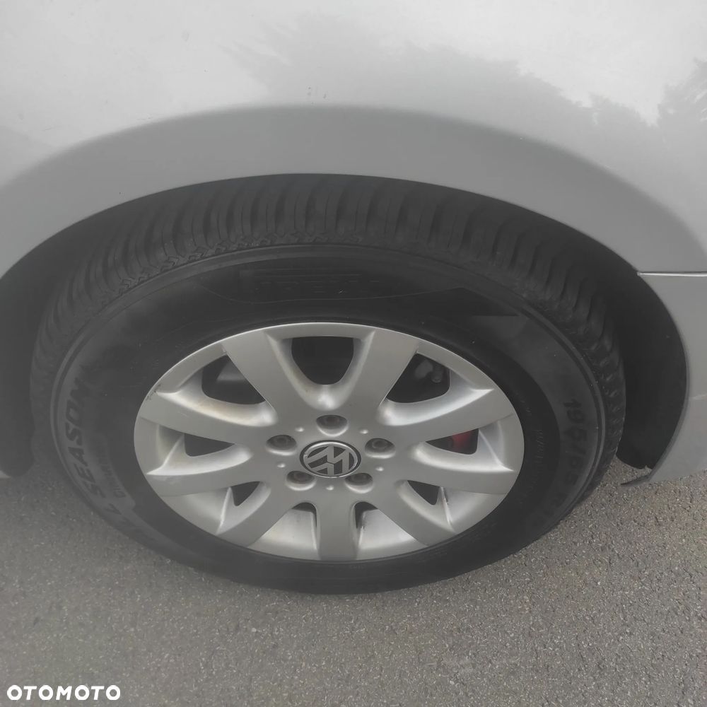 Volkswagen Golf - 31