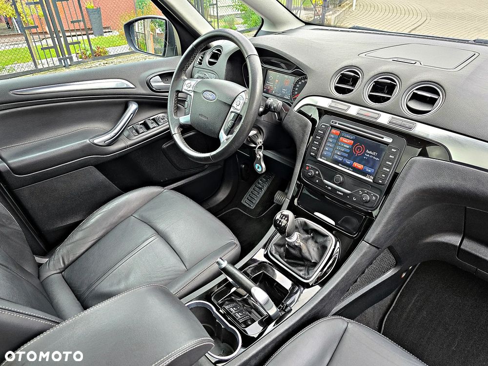 Ford S-Max 2.0 TDCi DPF Business Edition - 26