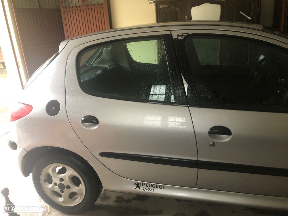 Peugeot 206 - 2