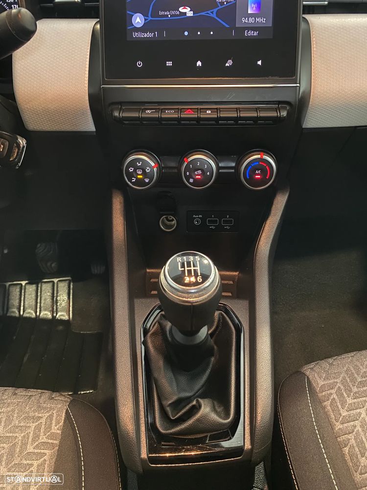 Renault Clio 1.5 Blue dCi Limited - 40