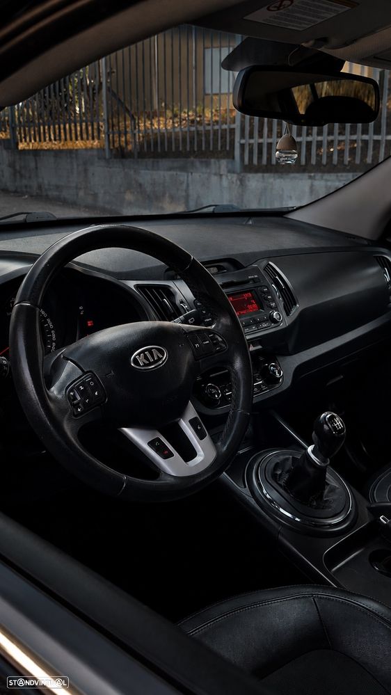 Kia Sportage 1.7 CRDI ISG EX - 17