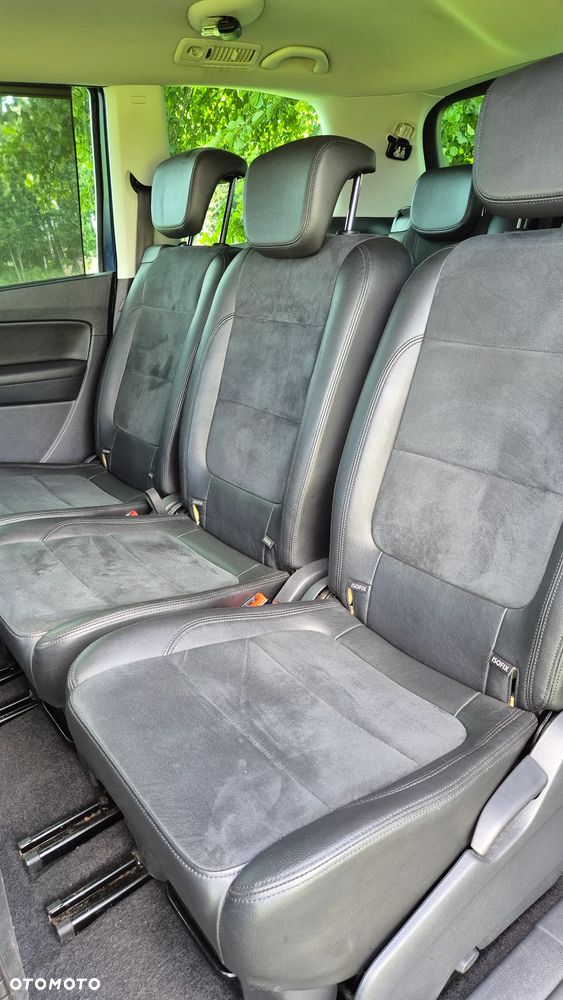 Volkswagen Sharan 2.0 TDI DSG BlueMotion Technology Highline - 9