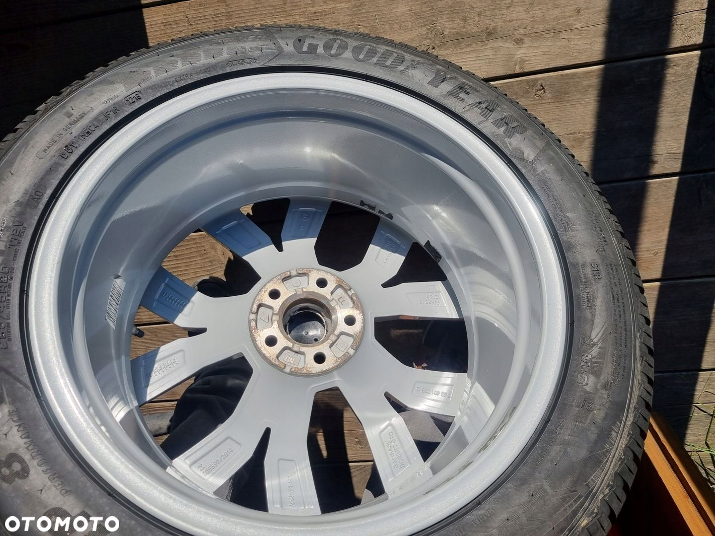VW TOUAREQ III alu 9X20 ET33 5X112,super stan - 6