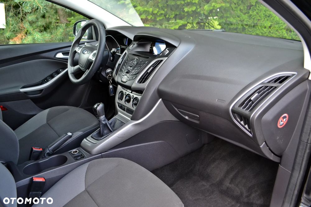 Ford Focus - 20