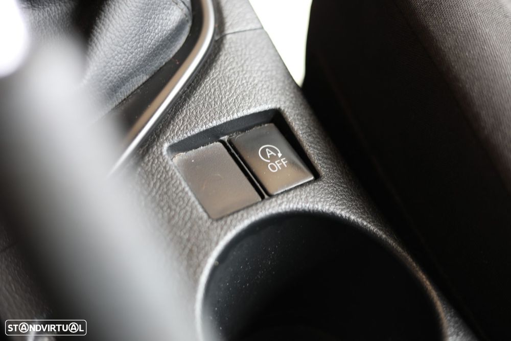 Toyota Auris 1.4 D-4D Comfort - 14