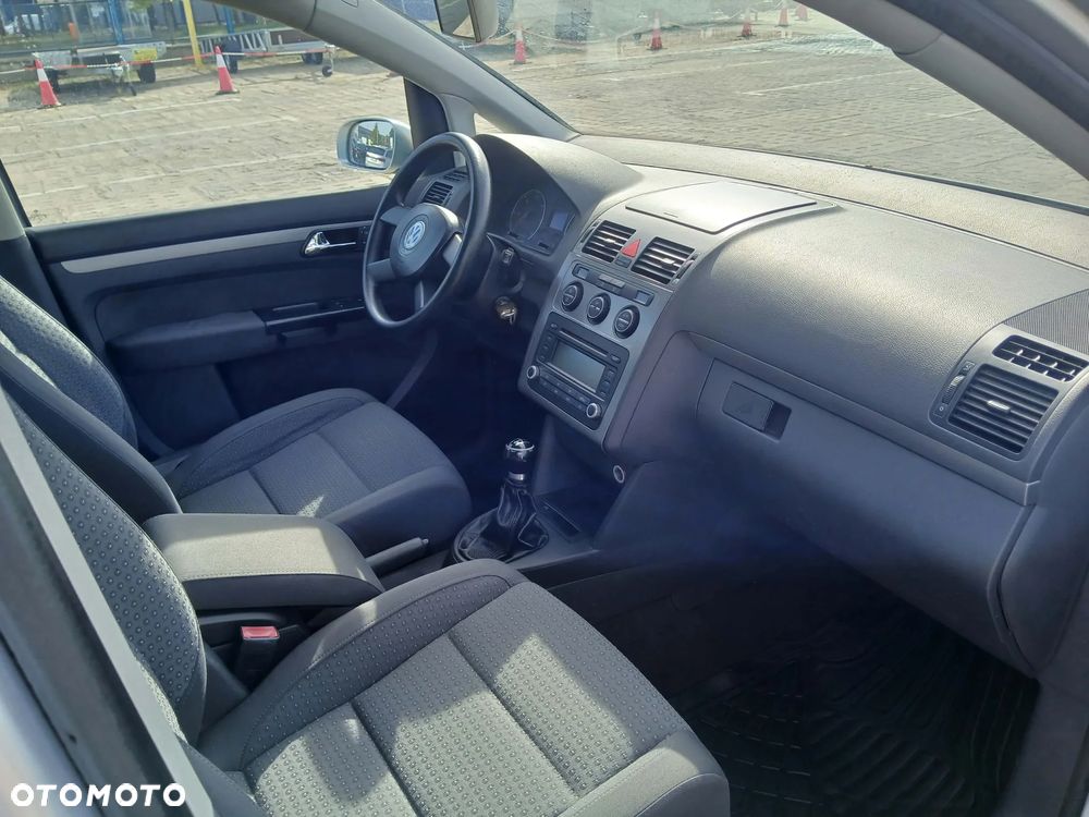 Volkswagen Touran 1.9 TDI - 7