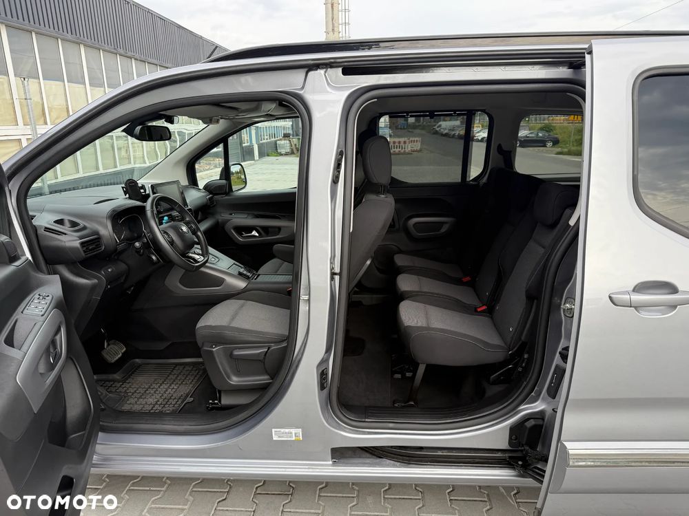 Toyota Proace City Verso Long 1.5 D-4D Family - 6