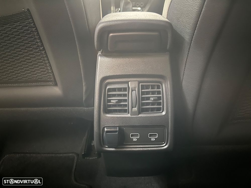 Renault Captur 1.0 TCe Techno - 24