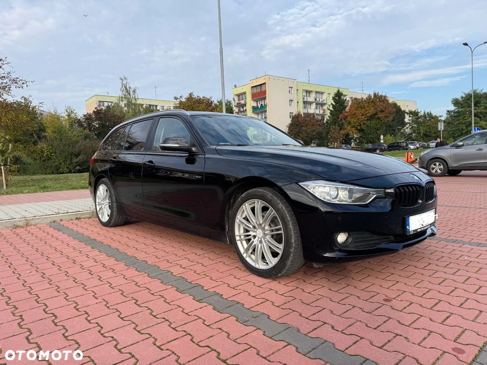 BMW Seria 3 318d - 5
