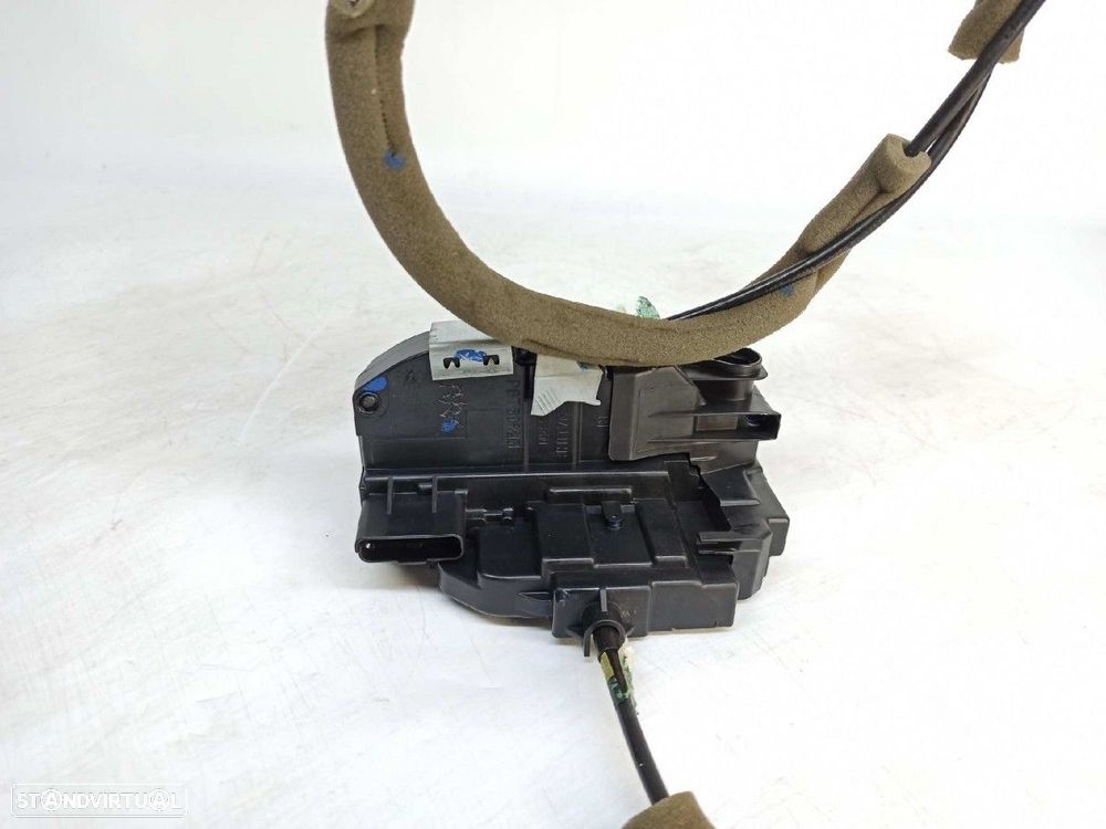 FECHADURA PORTA FRENTE DIREITA NISSAN PULSAR (C13) ACENTA - 7