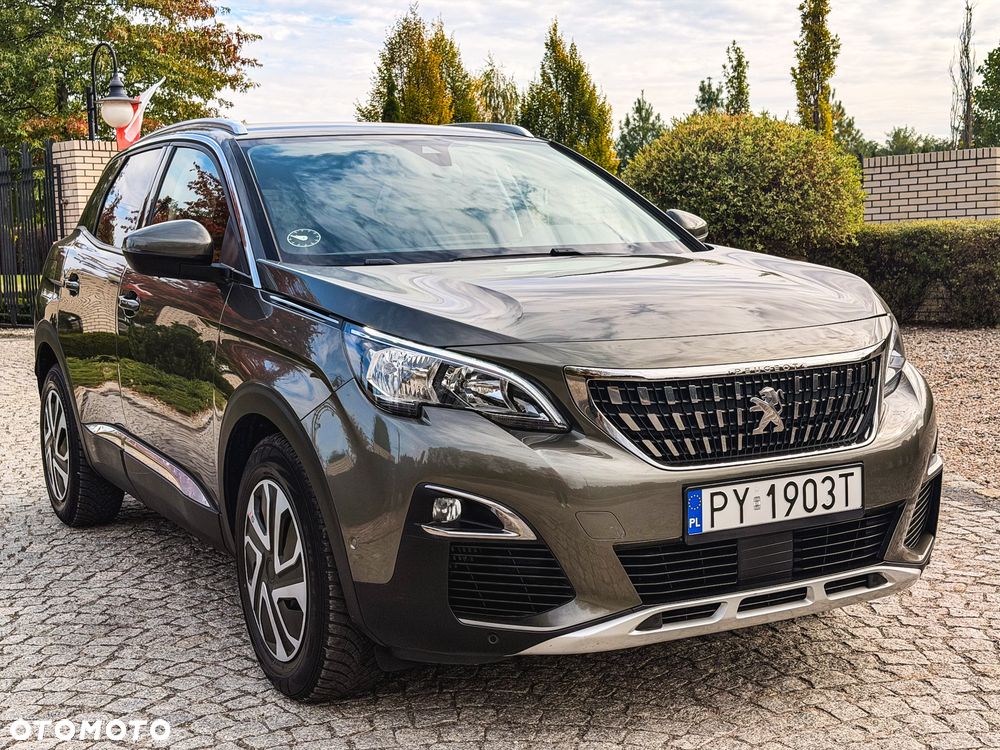 Peugeot 3008 PureTech 130 Stop & Start GPF Allure - 17