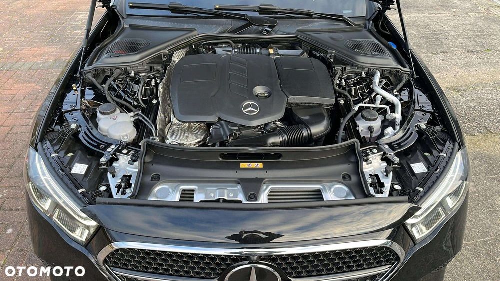 Mercedes-Benz Klasa E - 26