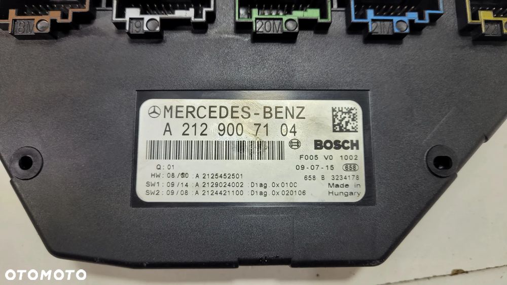 MERCEDS W212 W204 MODUŁ SAM SKRZYNKA BEZPIECZNIKÓW - 4