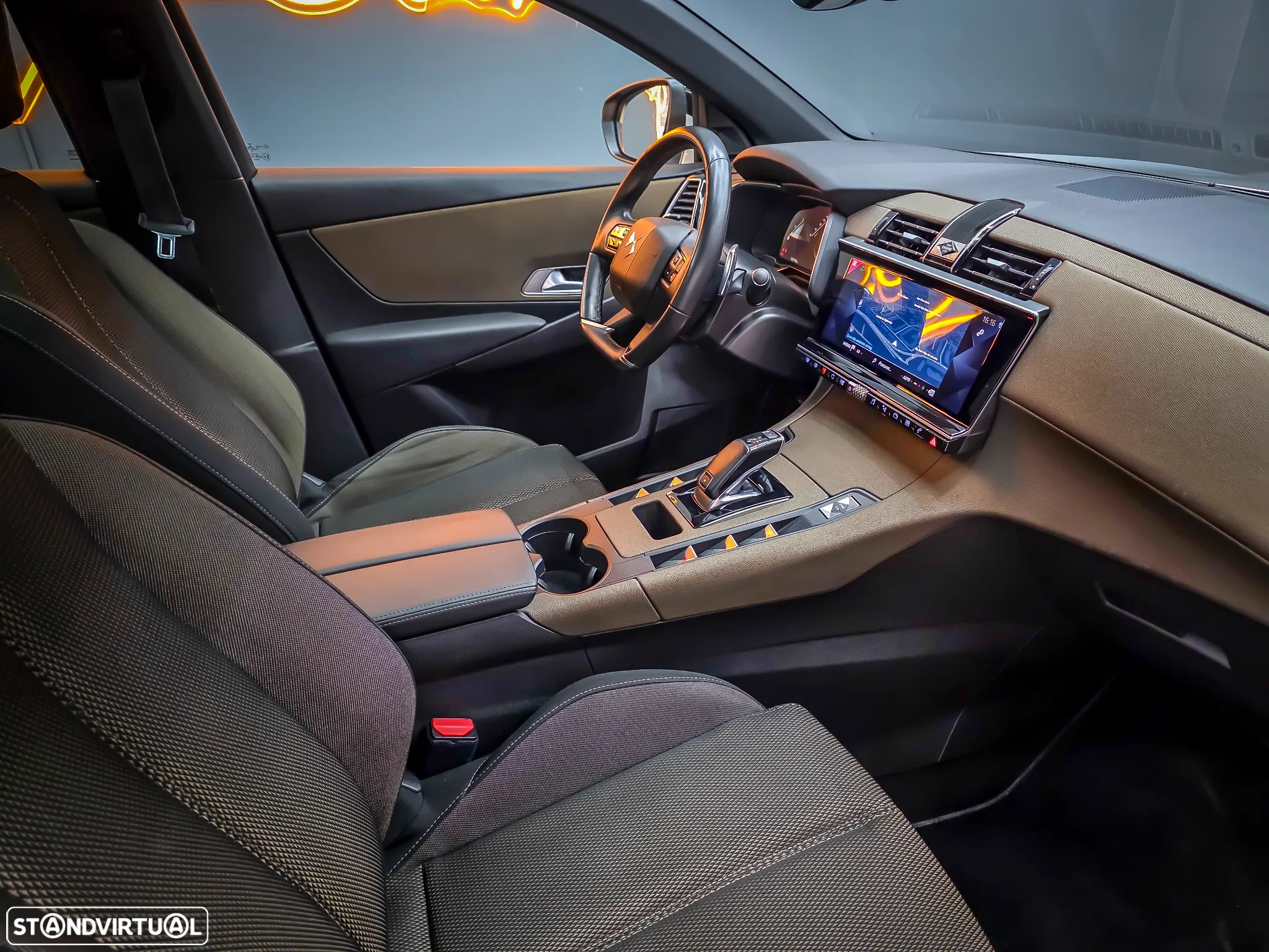 DS DS7 Crossback 1.5 BlueHDi Be Chic EAT8 - 19
